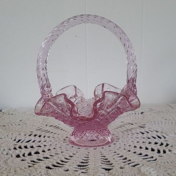 Vintag Fenton Art Glass Pink Glass Ruffled Small Basket Twisted Handle - Picture 1 of 9